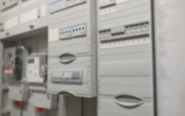 Schalt­schrank­bau bei B+M Elektrotechnik GmbH & Co.KG in Halle