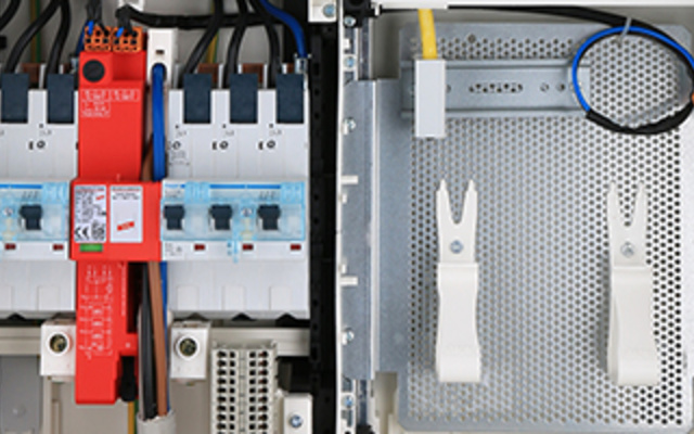 Hausanschluss, Zähler und Unterverteiler bei B+M Elektrotechnik GmbH & Co.KG in Halle