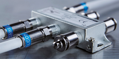 Abzweiger und Verteiler bei B+M Elektrotechnik GmbH & Co.KG in Halle